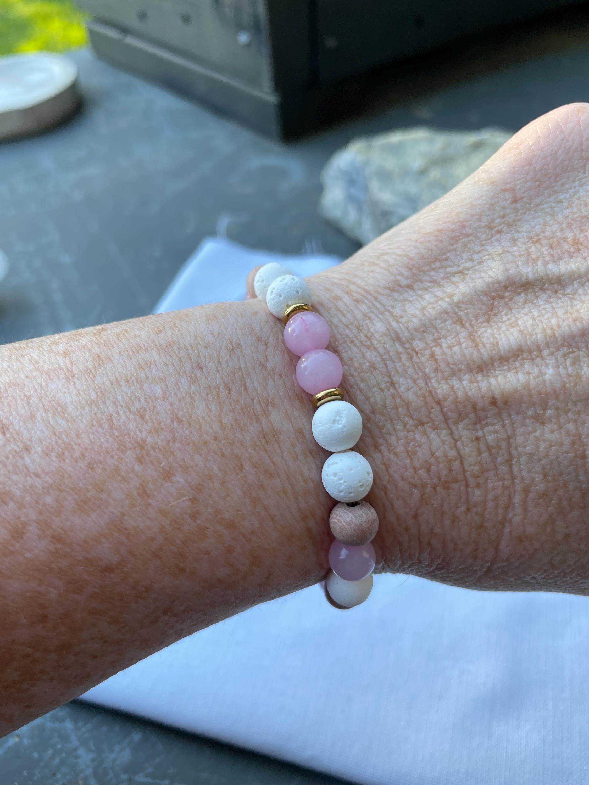 Rose Quartz Diffuser Bracelet Rosewood Essential Oil Bracelet Aromatherapy Jewelry LOVE